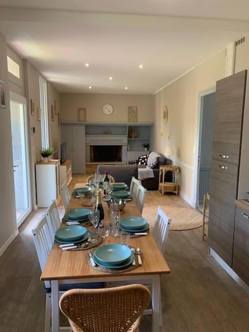 Apartament Jolie Medocaine Avec Jardin Saint-Estèphe Zewnętrze zdjęcie